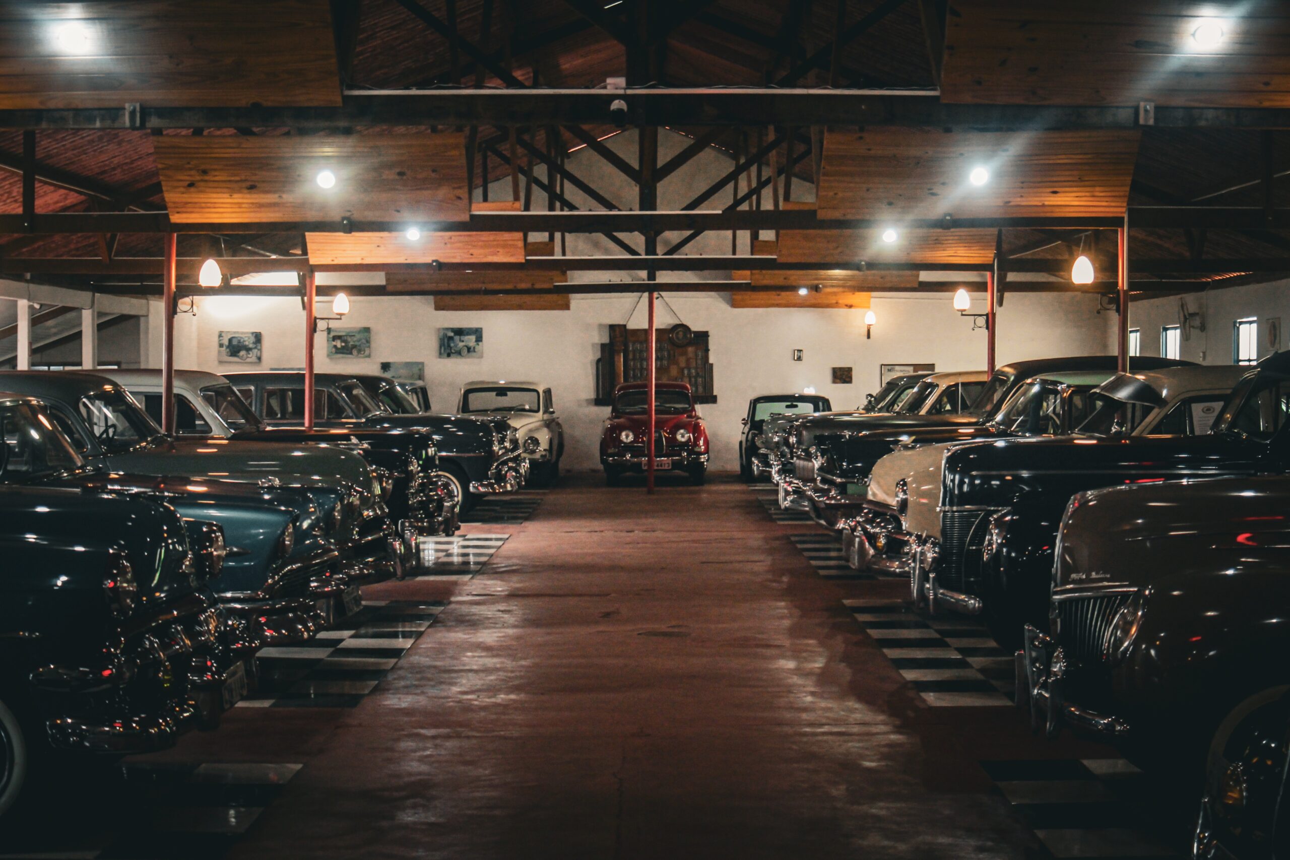 M-R Classic Automobile-Home-4